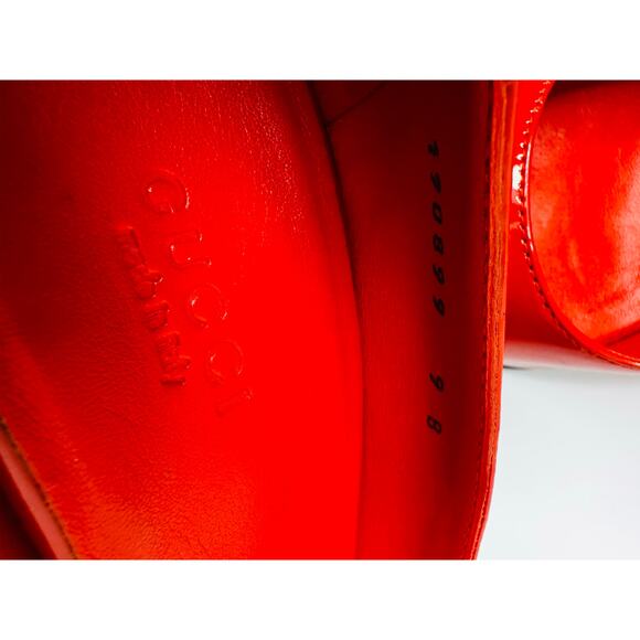 Gucci Red Patent Leather Peep Toe Wedge Sandals heels Size 9B Made in Italy - Picture 3 of 9